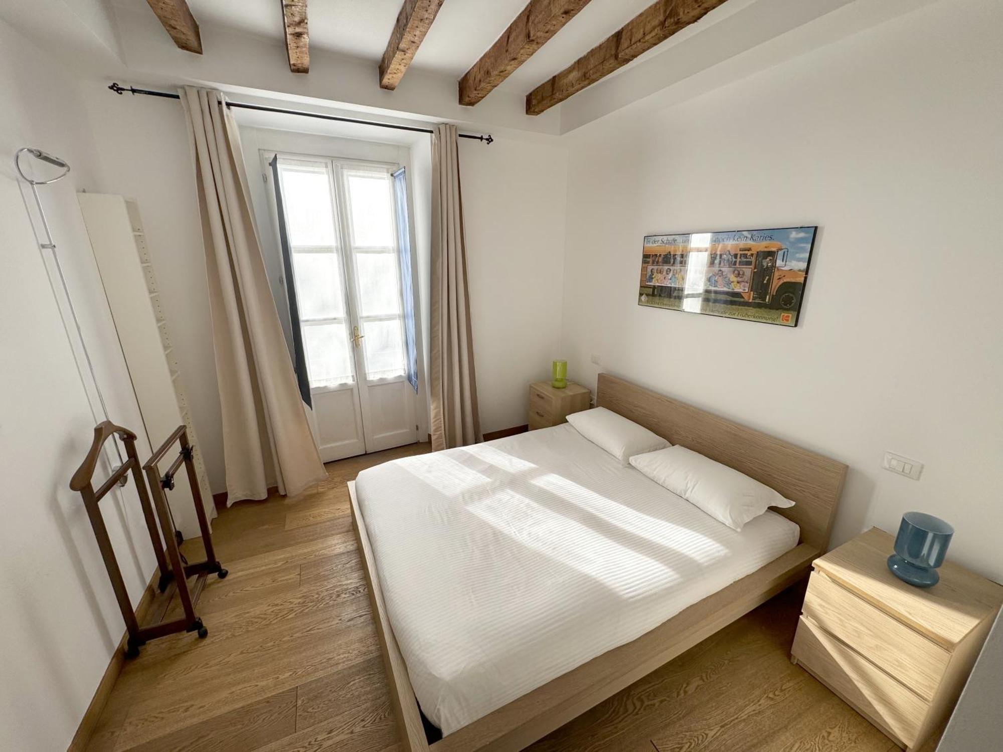 Апартаменты Joivy Cosy Ticinese Retreat 1-Bed Flat Near The Duomo Милан Экстерьер фото
